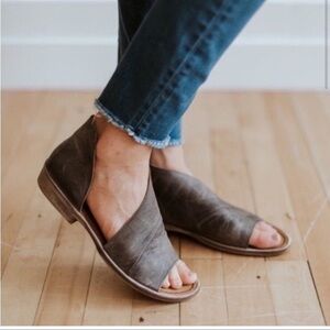 Free People Gray and Brown Sandals with Suede Upper and Cut-Out Design
